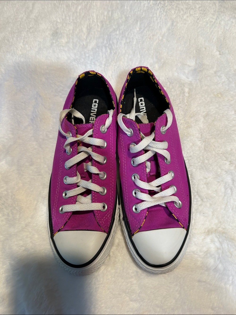 Woman’s Converse Low Top Sneakers in Vibrant Purple and White